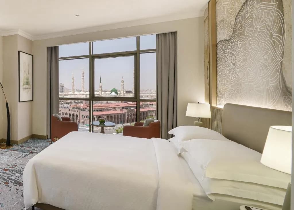 IZI Swissotel Сентябрь 