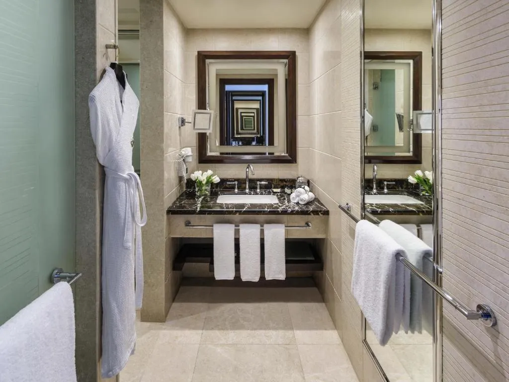 IZI Fairmont Октябрь