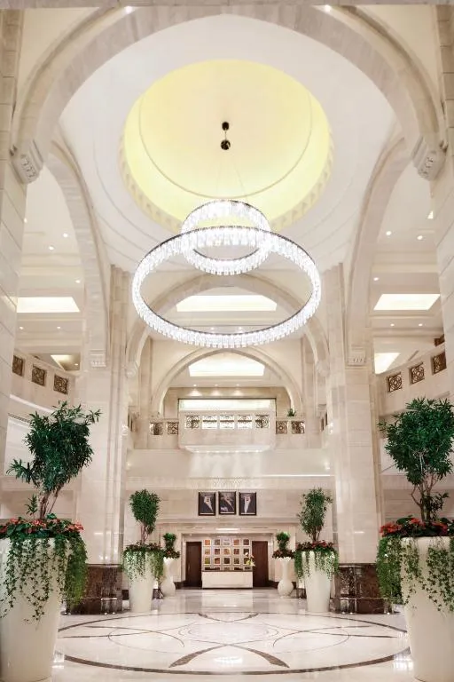 IZI Fairmont Октябрь