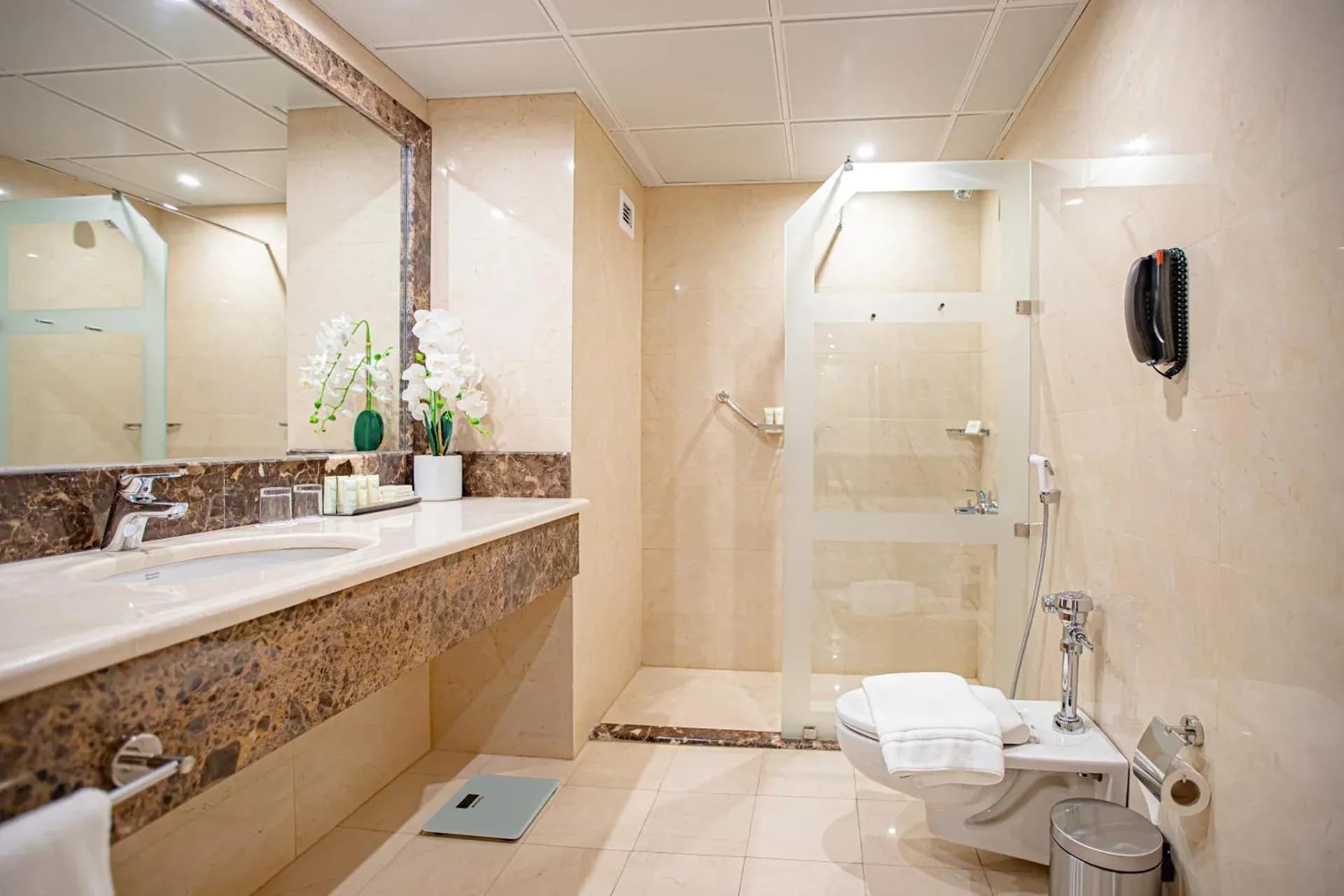 Premium Address Jabal Omar 