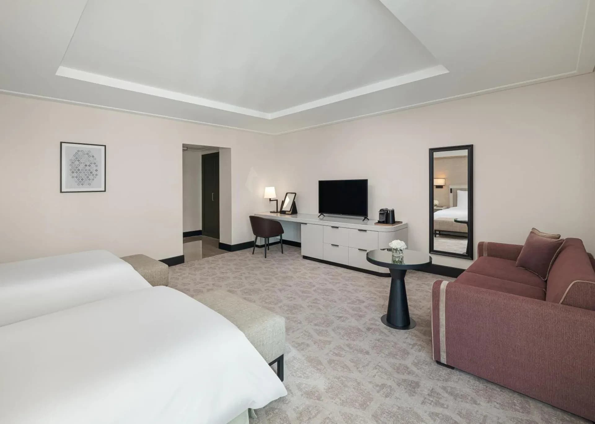 Premium Address Jabal Omar 