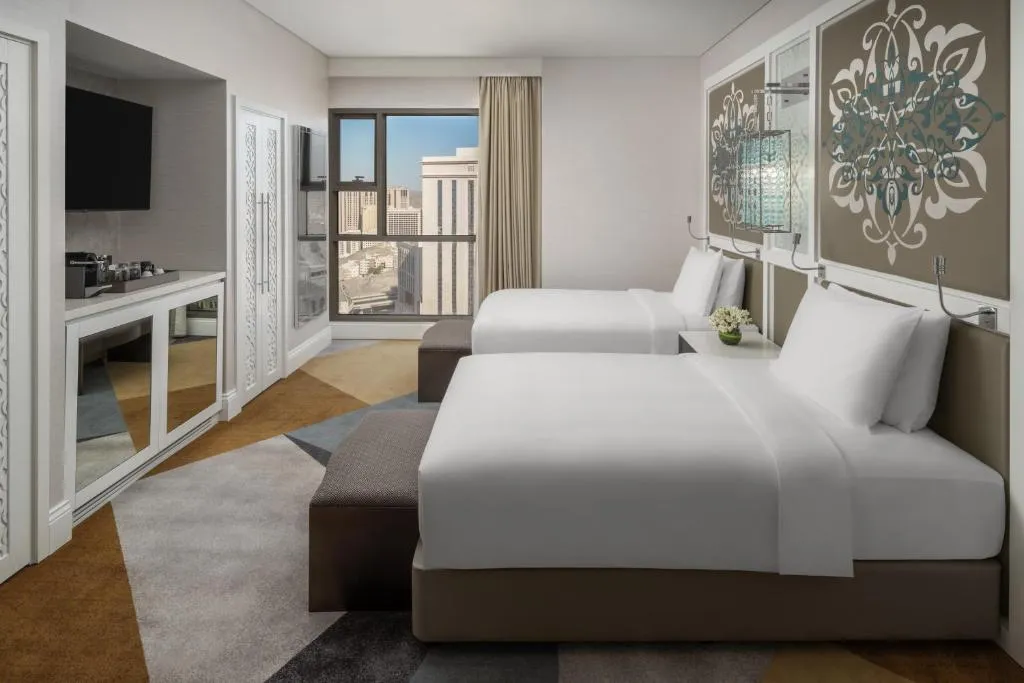 HIKMA Rotana Сентябрь