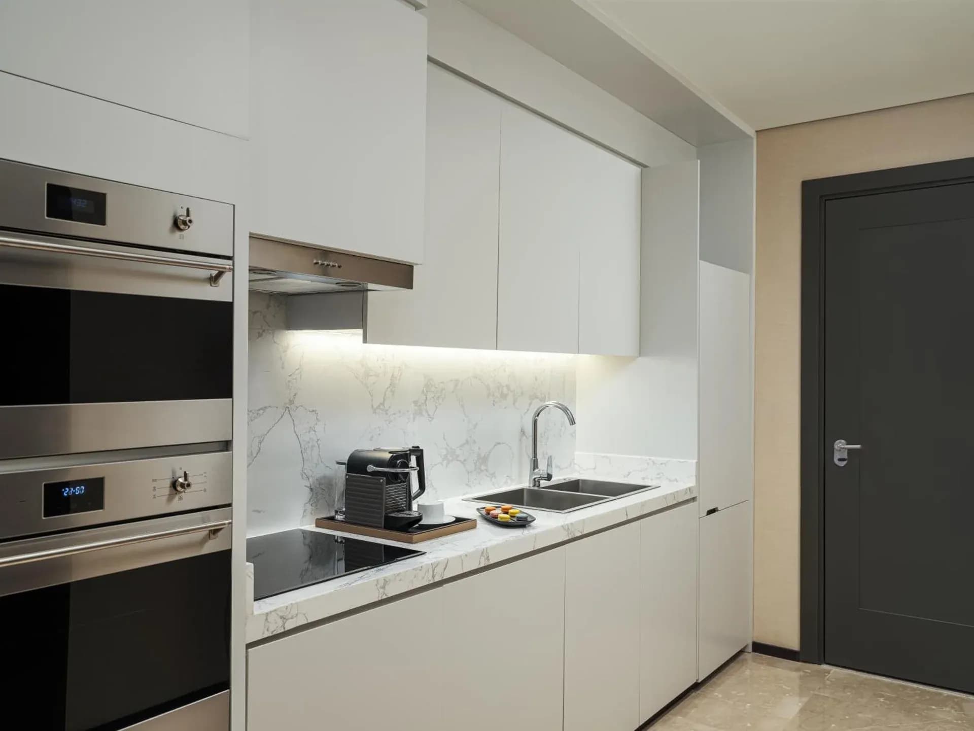 Premium Address Jabal Omar 