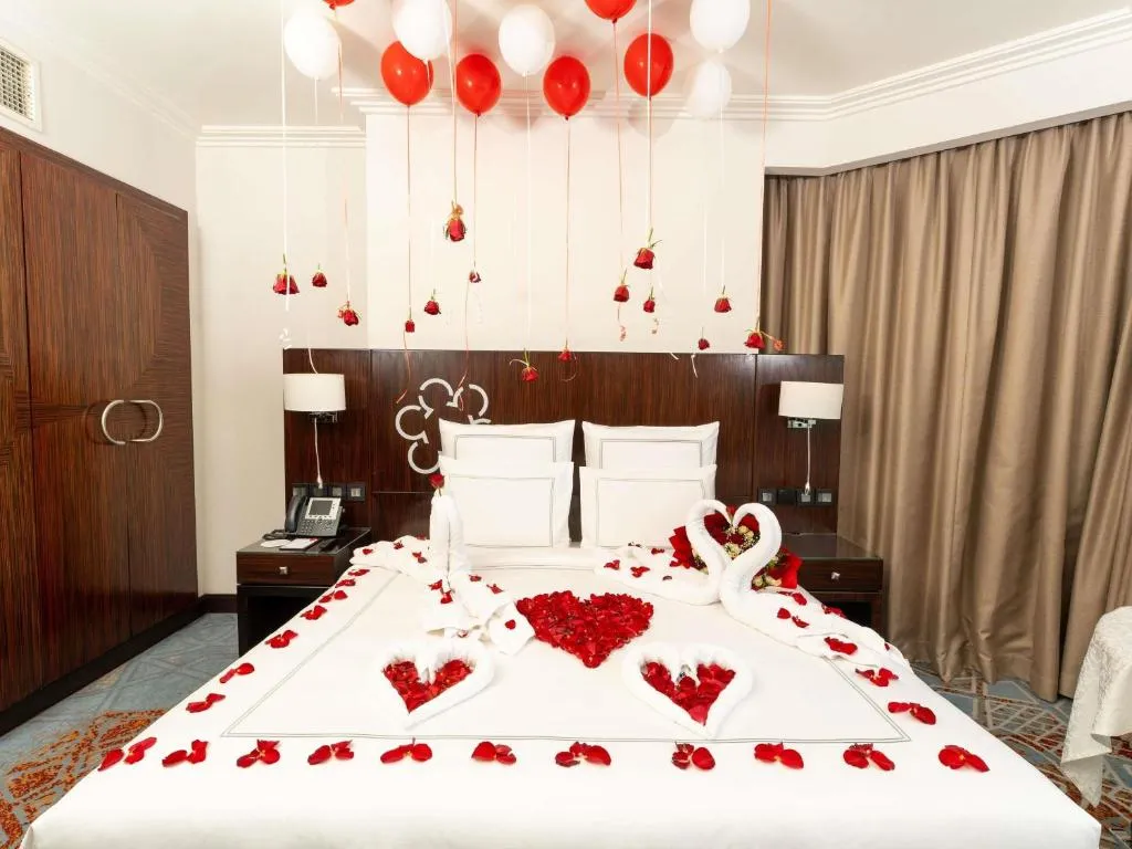IZI Swissotel (Premium+)