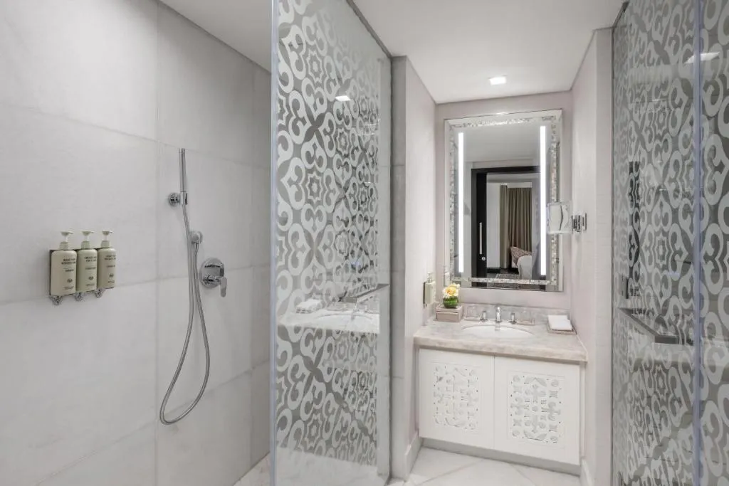 HIKMA Rotana Сентябрь