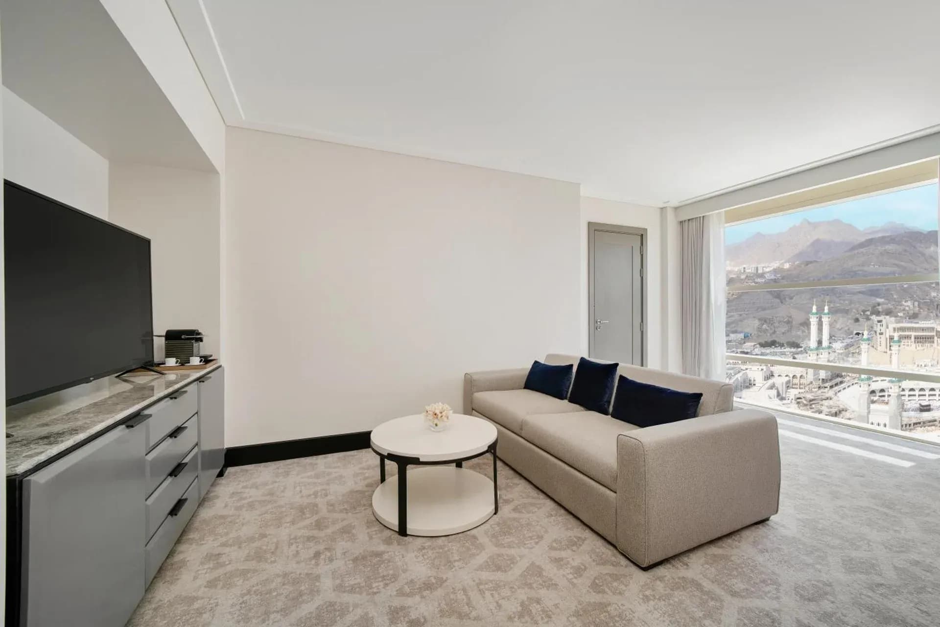 Premium Address Jabal Omar 