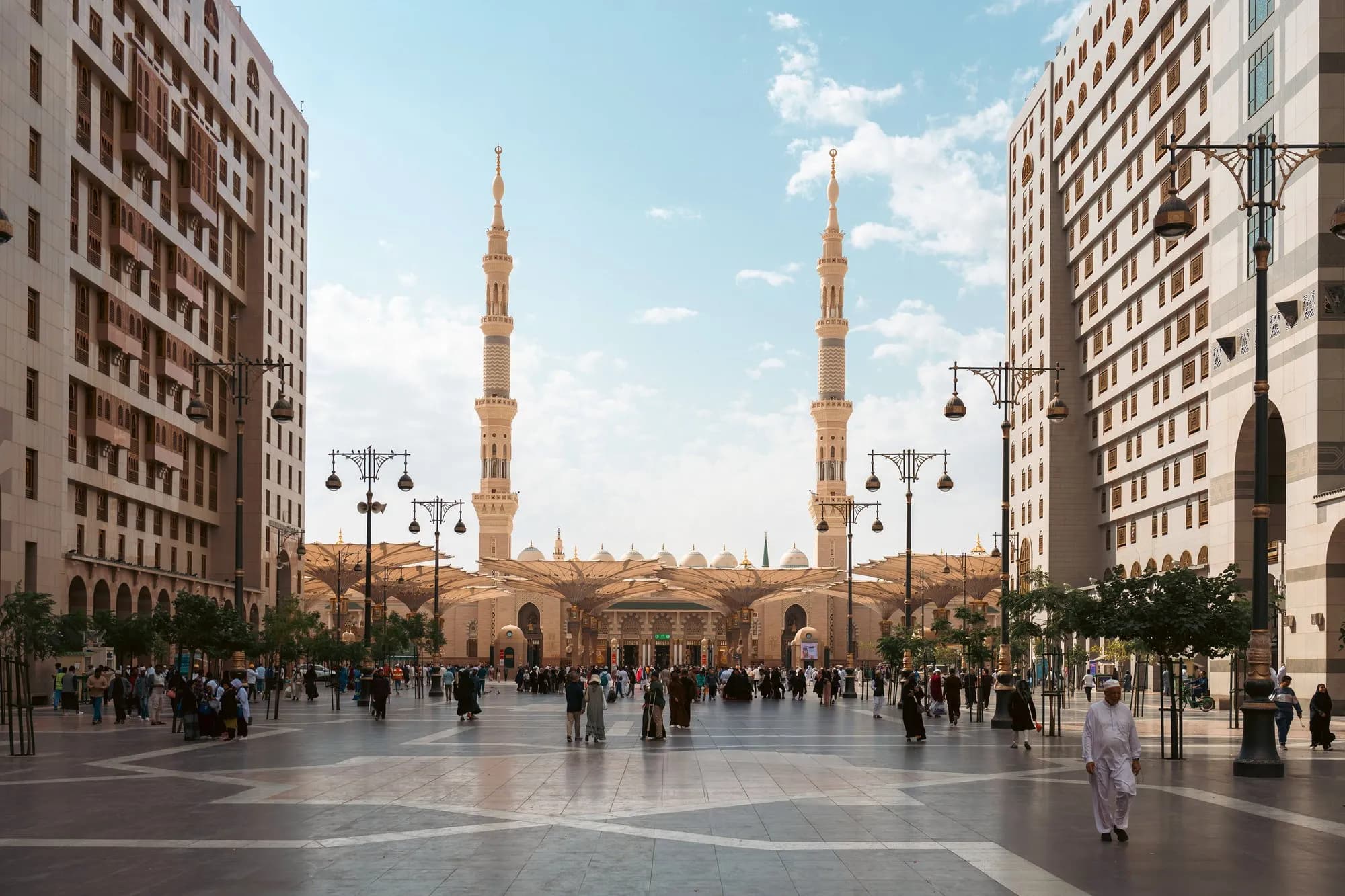 Red Sea, Madinah & Makkah: 7-Day Spiritual and Coastal Journey