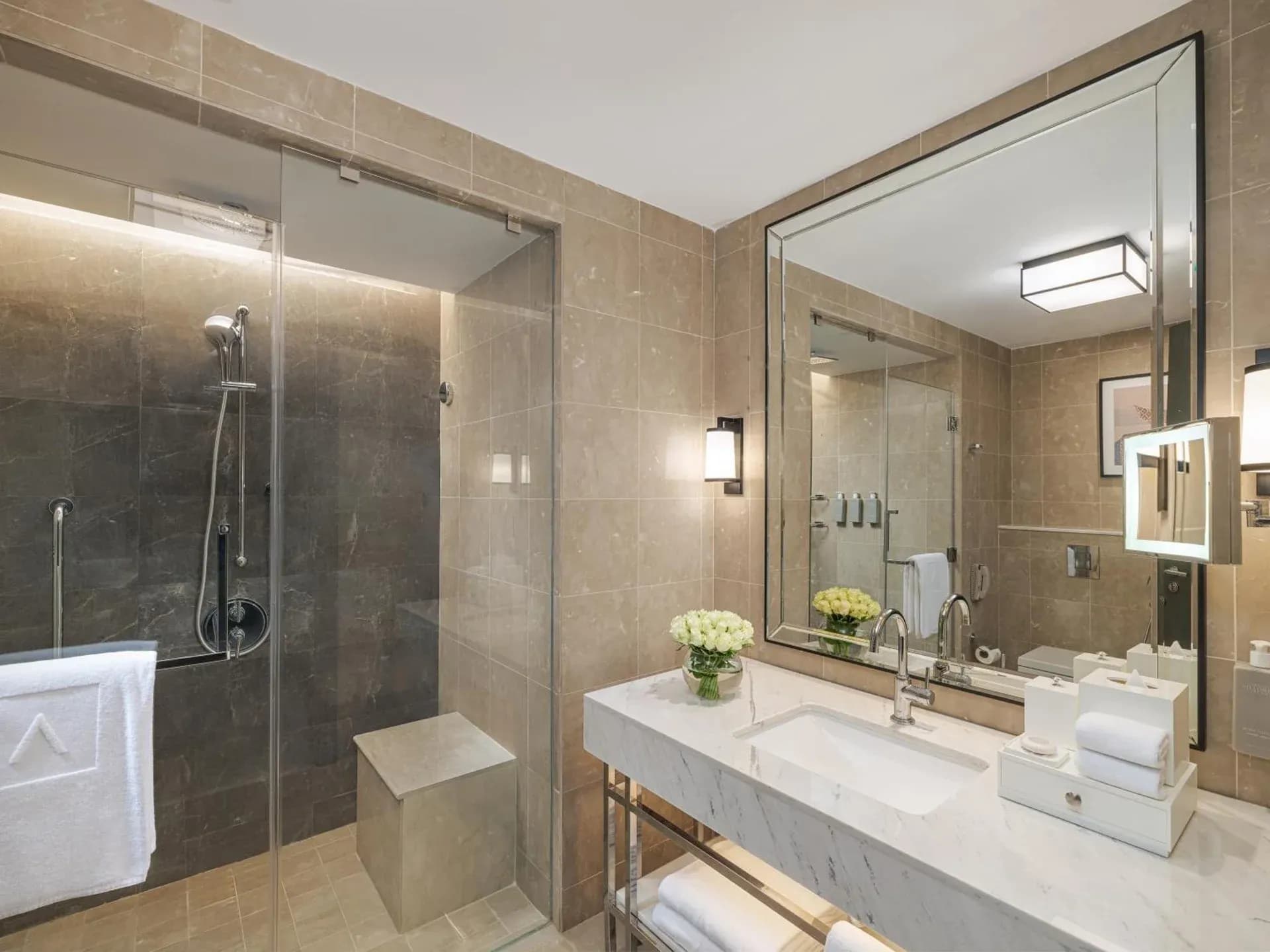 Premium Address Jabal Omar