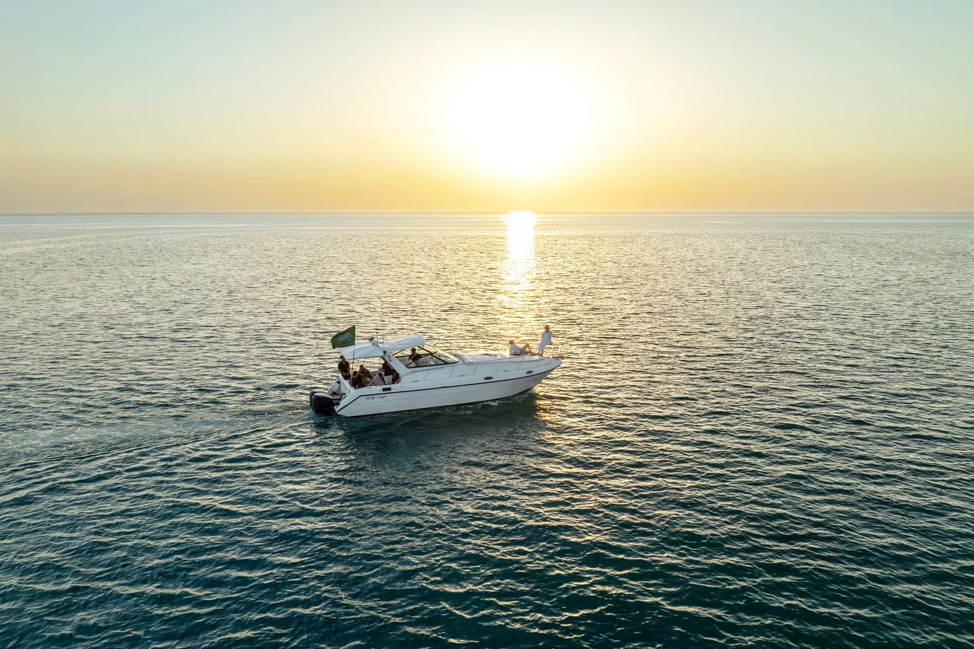 Yanbu: Red Sea Trip with Snorkelling & Fishing