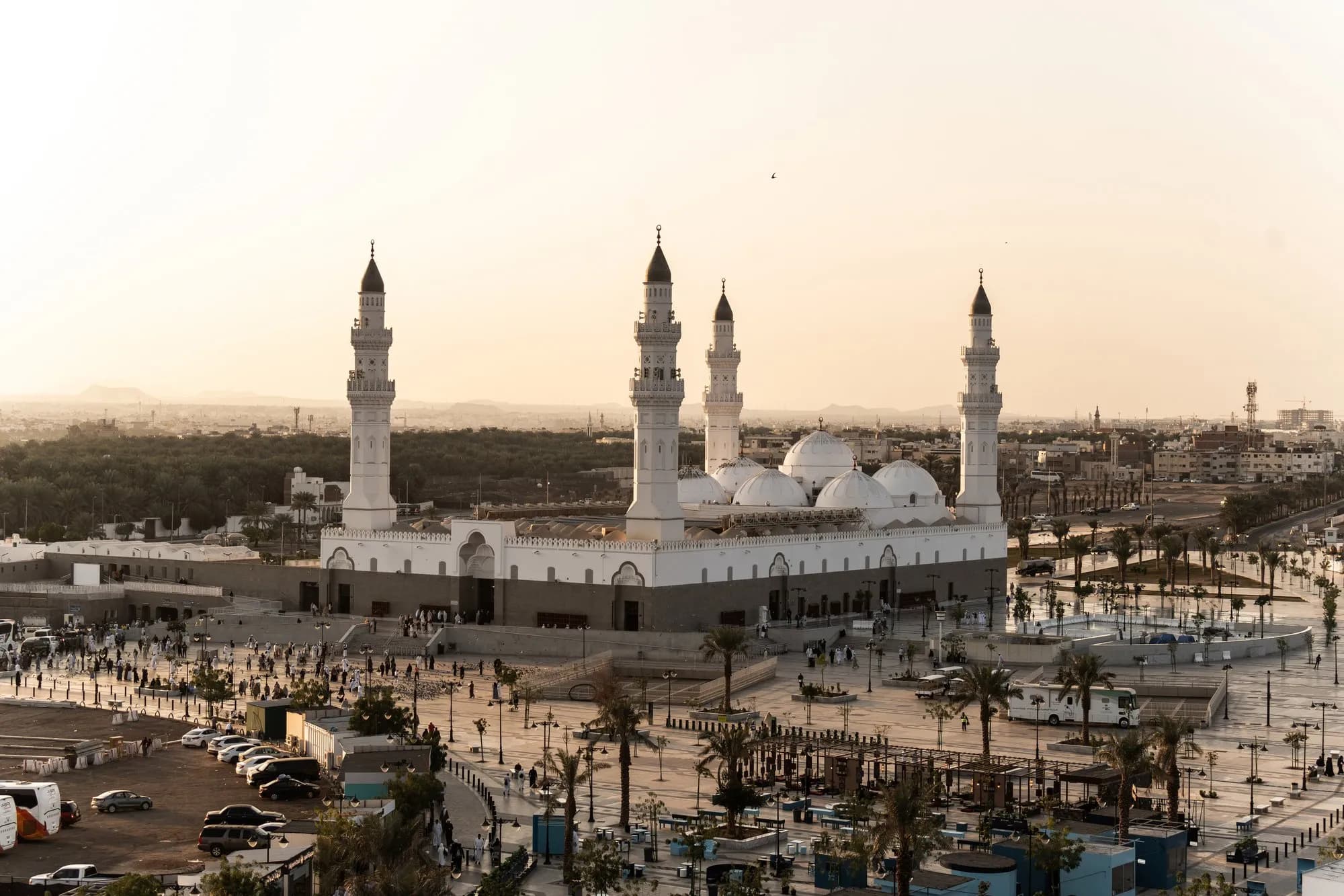 Red Sea, Madinah & Makkah: 7-Day Spiritual and Coastal Journey