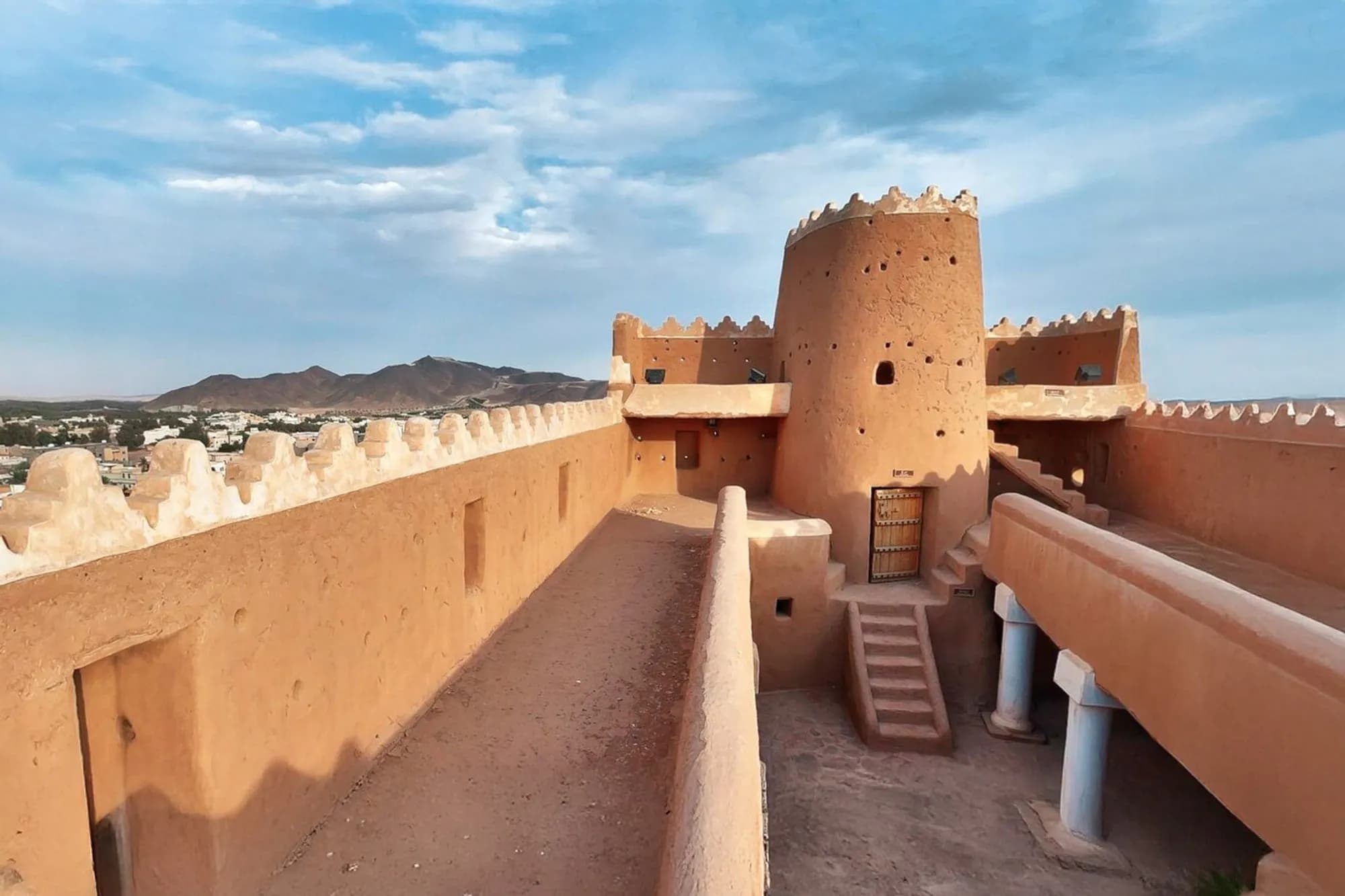 Hail in 3 Days: Palaces, Jubbah & Al-Didhan Reserve