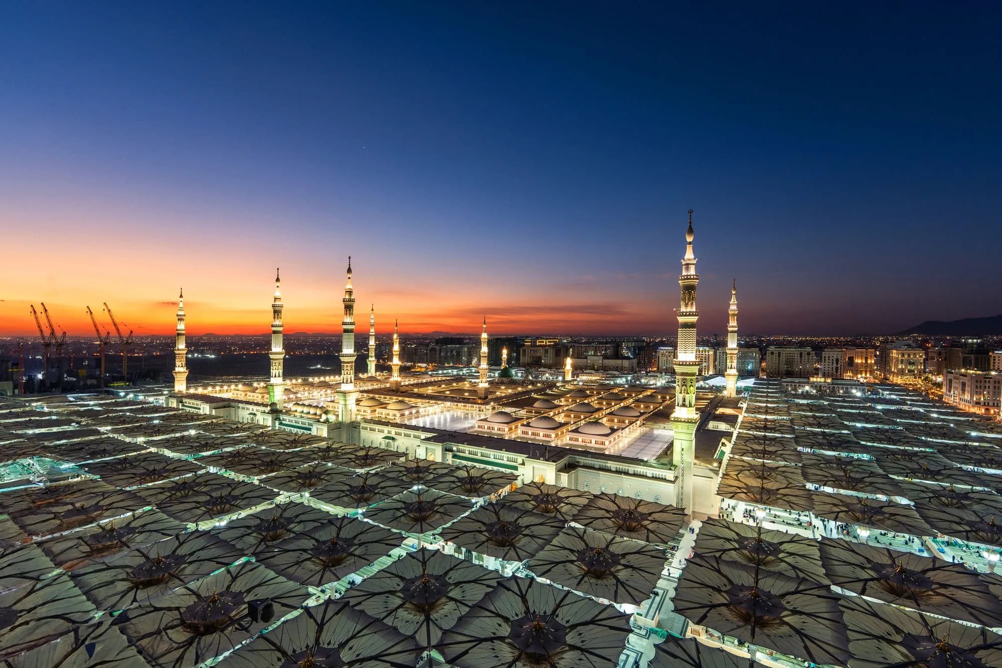 Jeddah & Madinah: 4 Days with the Haramain Train