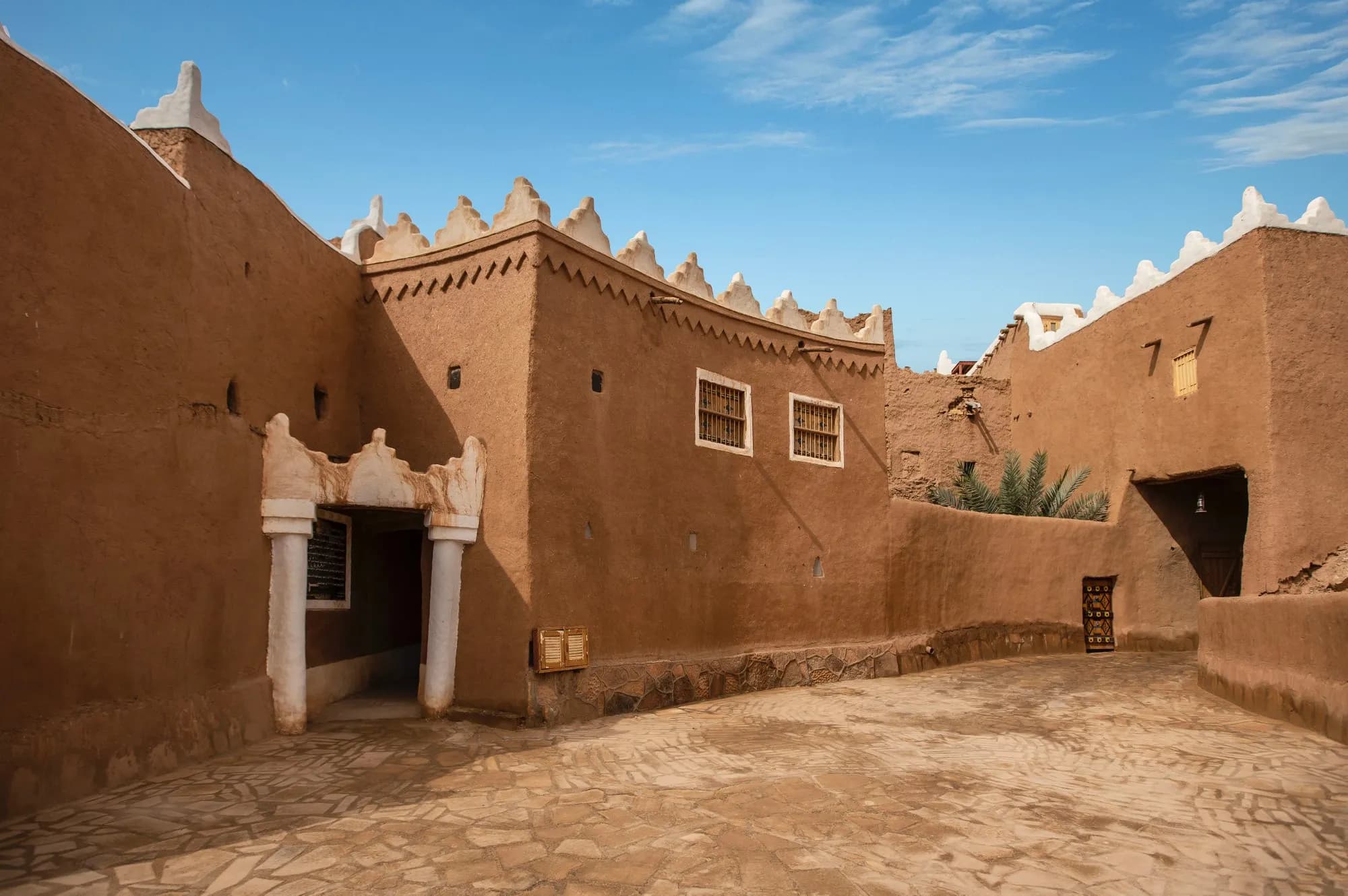 Riyadh in 3 Days: Masmak, Ushaiger & Edge of the World